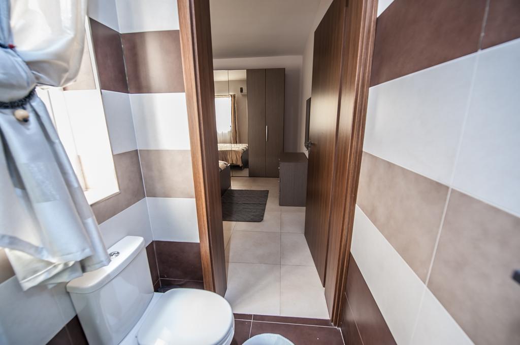 The Waves Apartment Marsaxlokk Oda fotoğraf